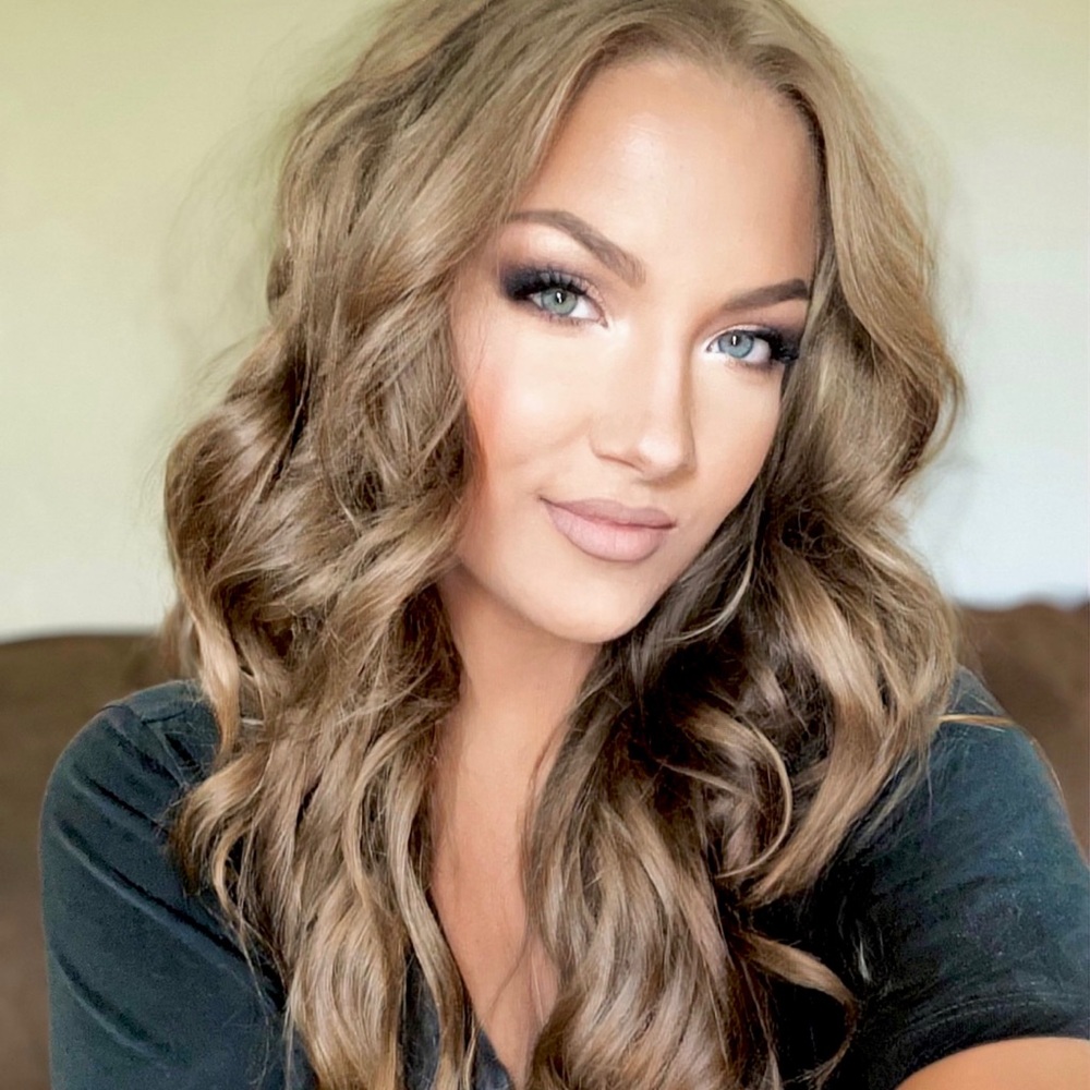 Meet your Posher, Shelby